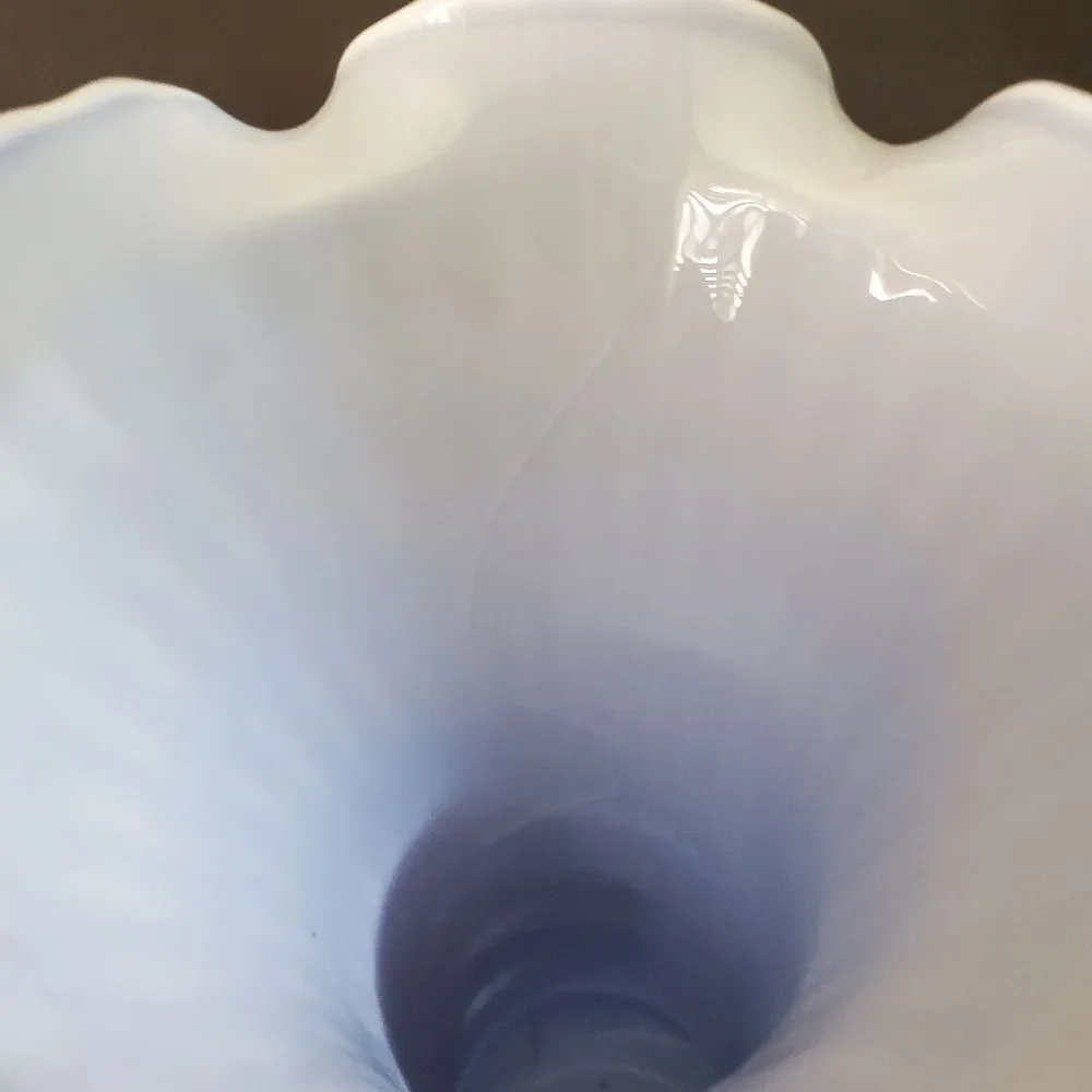 Vintage Lavorazione Arte Italian Murano Blue Blown Ruffled Top Vase